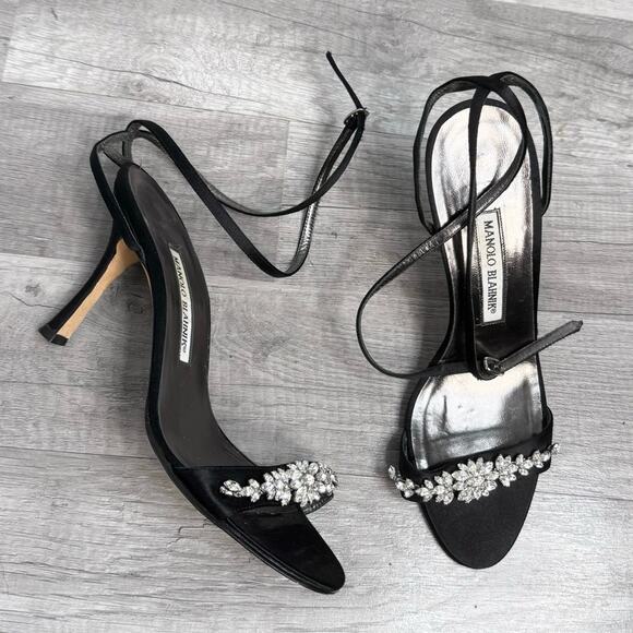 MANOLO BLAHNIK Black Satin Slingback Crystal Sandals Heels Size 38 1/2 - Picture 1 of 13